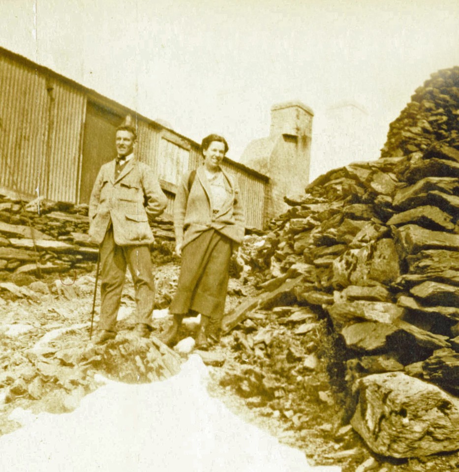 cmildredsnowdon1924 cmildredsnowdon1924