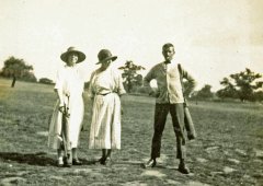 Hooke brother and sisters; Trixie, Mildred and Cyril 1924. Cyril was back in England between tours of duty in India.